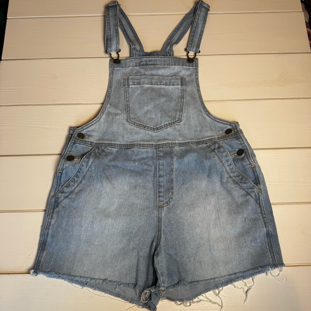 Universal Thread Light Blue Denim Overall Shorts Raw Hem